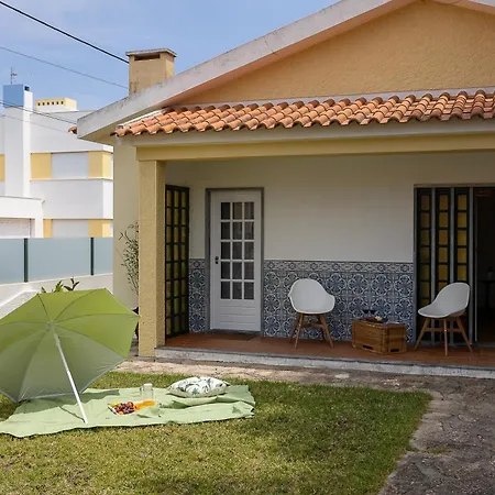 Casa Da Vigia-Casa Com Jardim A 4 Min Da Praia Feriehus *