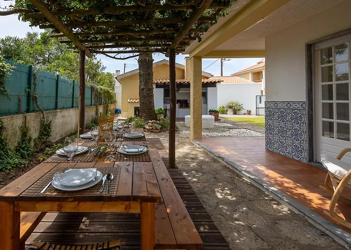 Hébergement de vacances Casa Da Vigia-casa Com Jardim A 4 Min Da