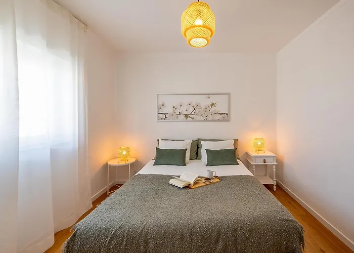 Hébergement de vacances Casa Da Vigia-casa Com Jardim A 4 Min Da *