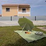 Casa Da Vigia - Santa Cruz - Casa Com Jardim A 4 Min Da Praia Casa de Férias Aldeia dos Cunhados