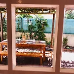 Casa de Férias Casa Da Vigia - Santa Cruz - Casa Com Jardim A 4 Min Da Praia