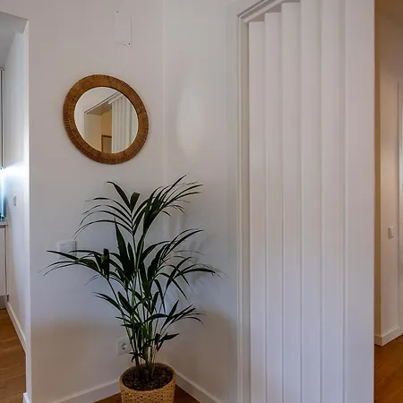 Casa Da Vigia-casa Com Jardim A 4 Min Da