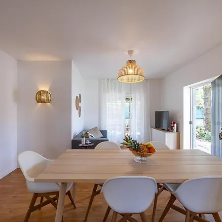 度假居 Casa Da Vigia - Santa Cruz - Casa Com Jardim A 4 Min Da