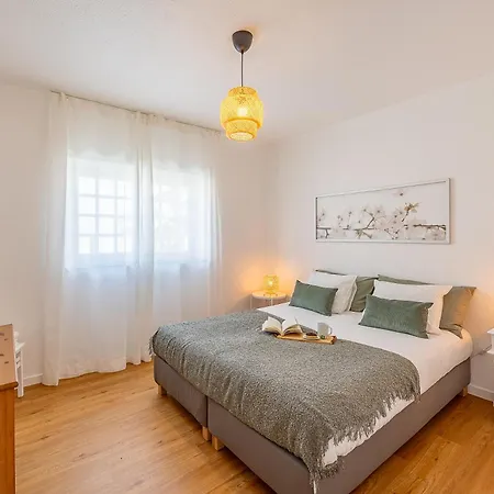 Casa Da Vigia-Casa Com Jardim A 4 Min Da Praia בית נופש
