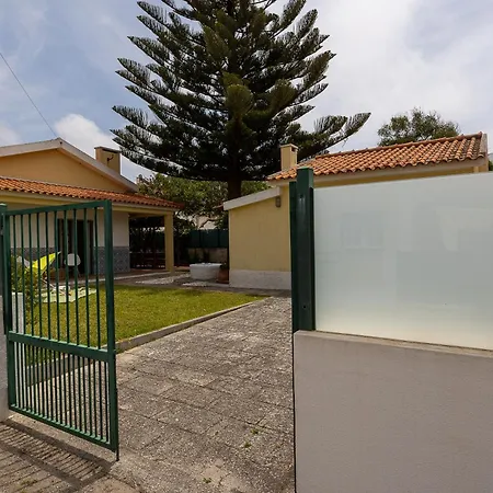 Casa Da Vigia - Santa Cruz - Casa Com Jardim A 4 Min Da Praia Aldeia dos Cunhados