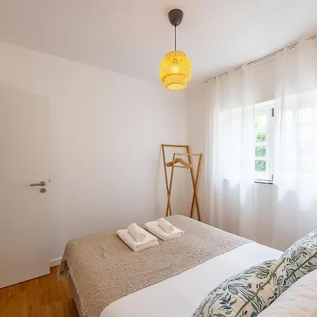 Casa Da Vigia-casa Com Jardim A 4 Min Da Casa vacanze