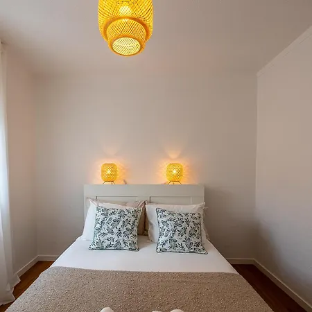 Casa Da Vigia-Casa Com Jardim A 4 Min Da Praia