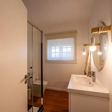 度假居 Casa Da Vigia - Santa Cruz - Casa Com Jardim A 4 Min Da *