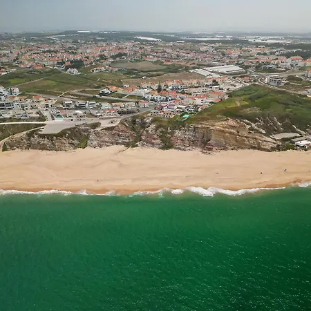 Holiday home Casa Da Vigia - Santa Cruz - Casa Com Jardim A 4 Min Da