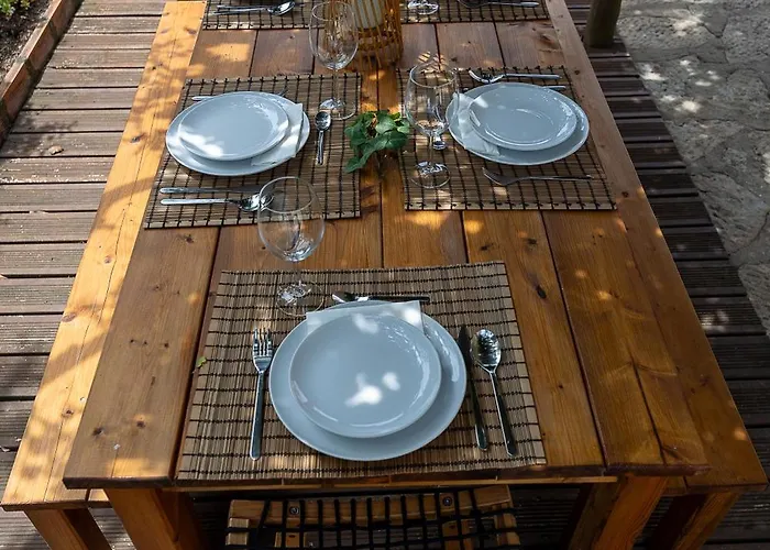 Casa Da Vigia-casa Com Jardim A 4 Min Da * A dos Cunhados